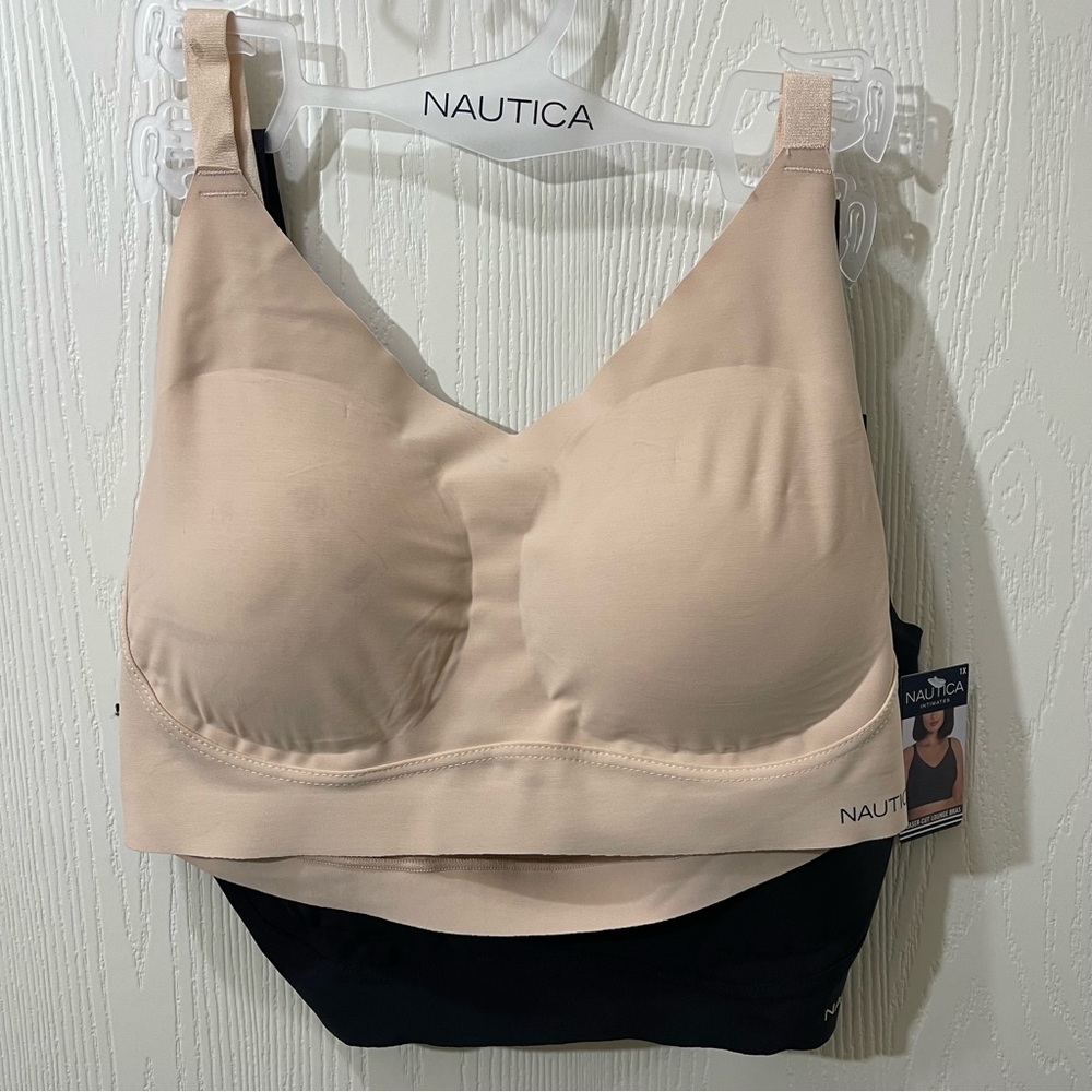 Nautica Women's‎ Beige and Black Bra Set